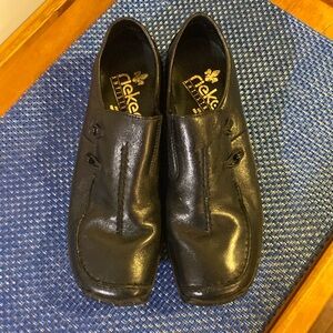 Reiker Celia Anti-Stress shoes, black, women’s size 8 NWOT